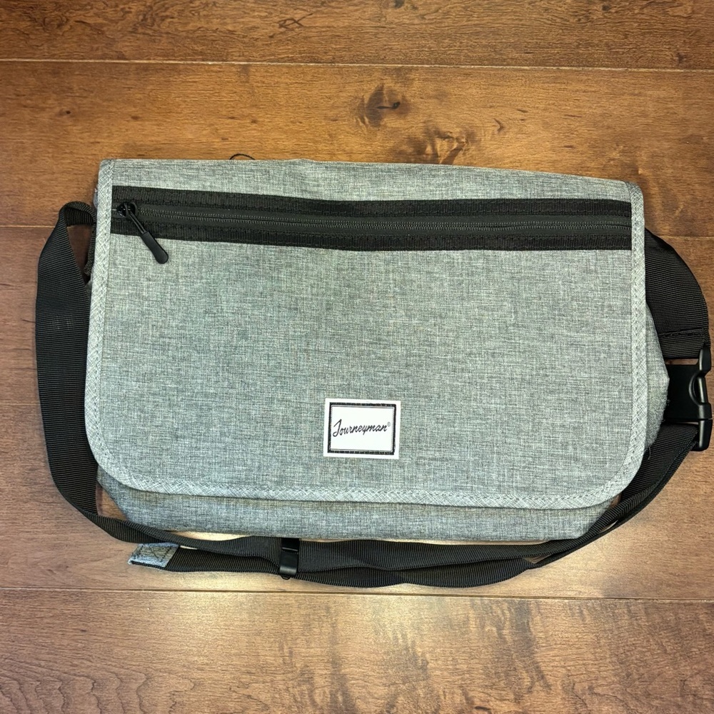 NEW Journeyman Messenger Bag